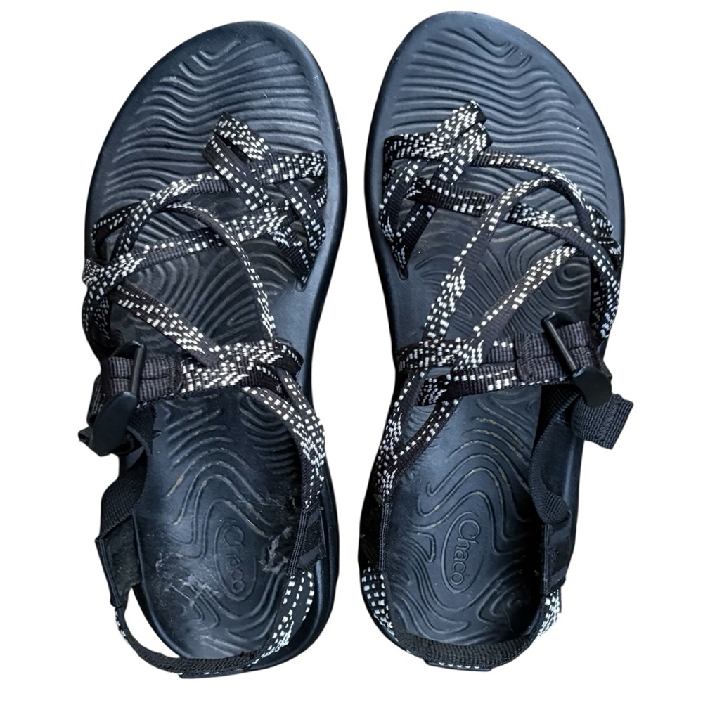 Chaco Z Cloud X2 Sandals Womens 7 Black White Strappy Toe Loop J106664